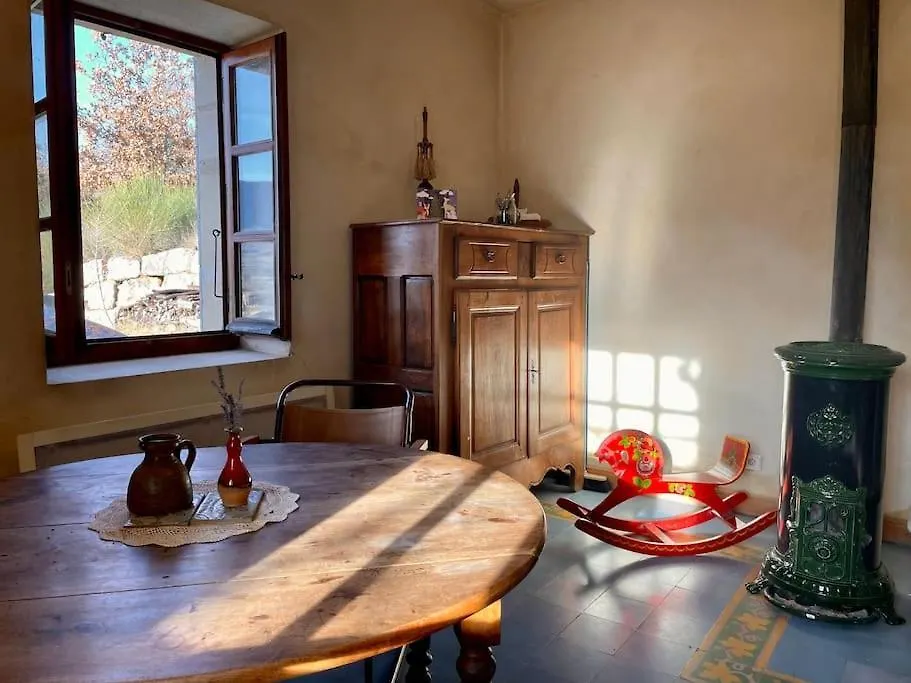 Holiday home Petite Maison Provencale, Unique Et Calme Sainte-Jalle France